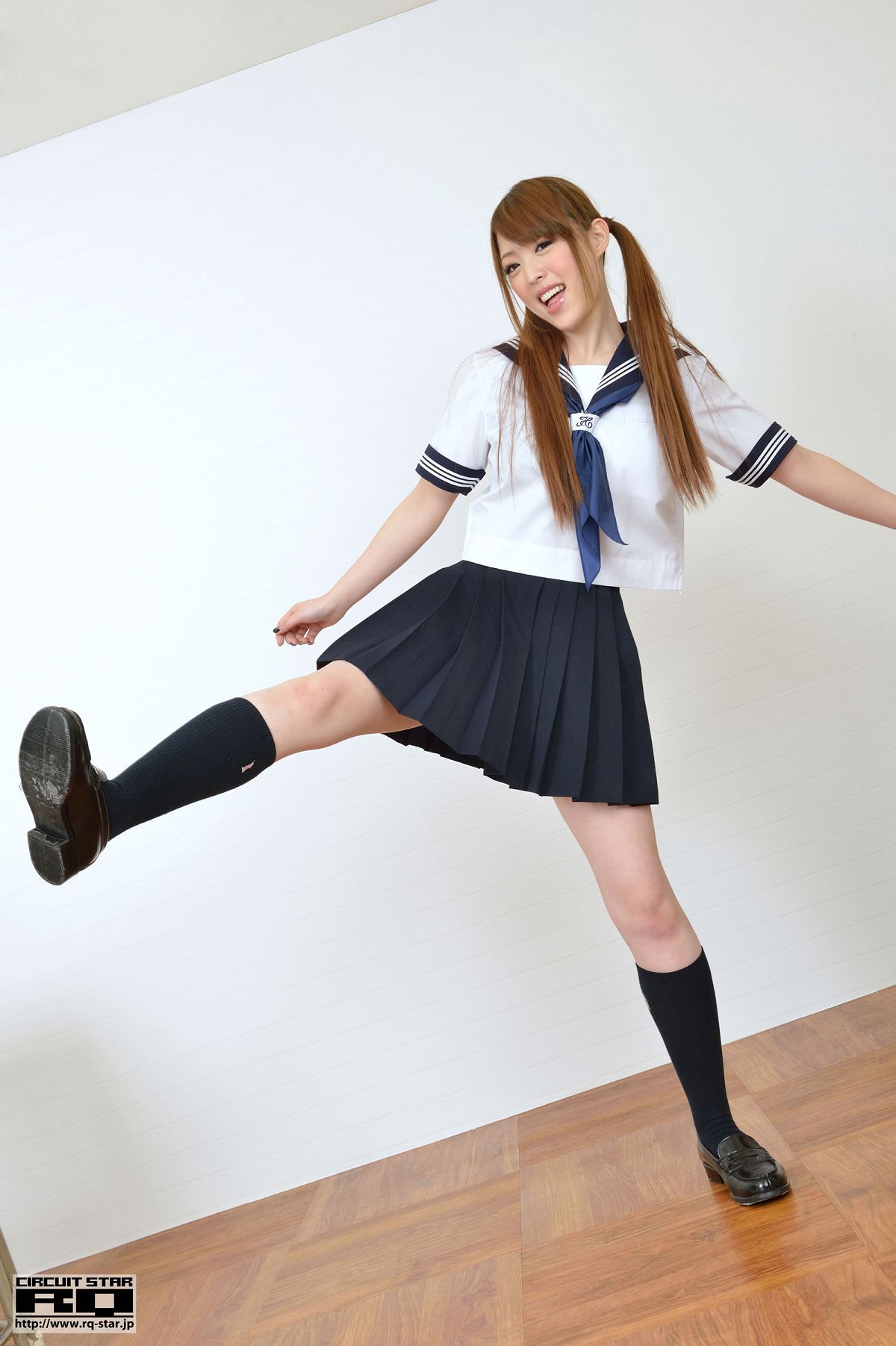 [RQ-STAR] 2013.05.01 NO.00791 Mai Onozeki 小野関舞 School Girl [80P]
