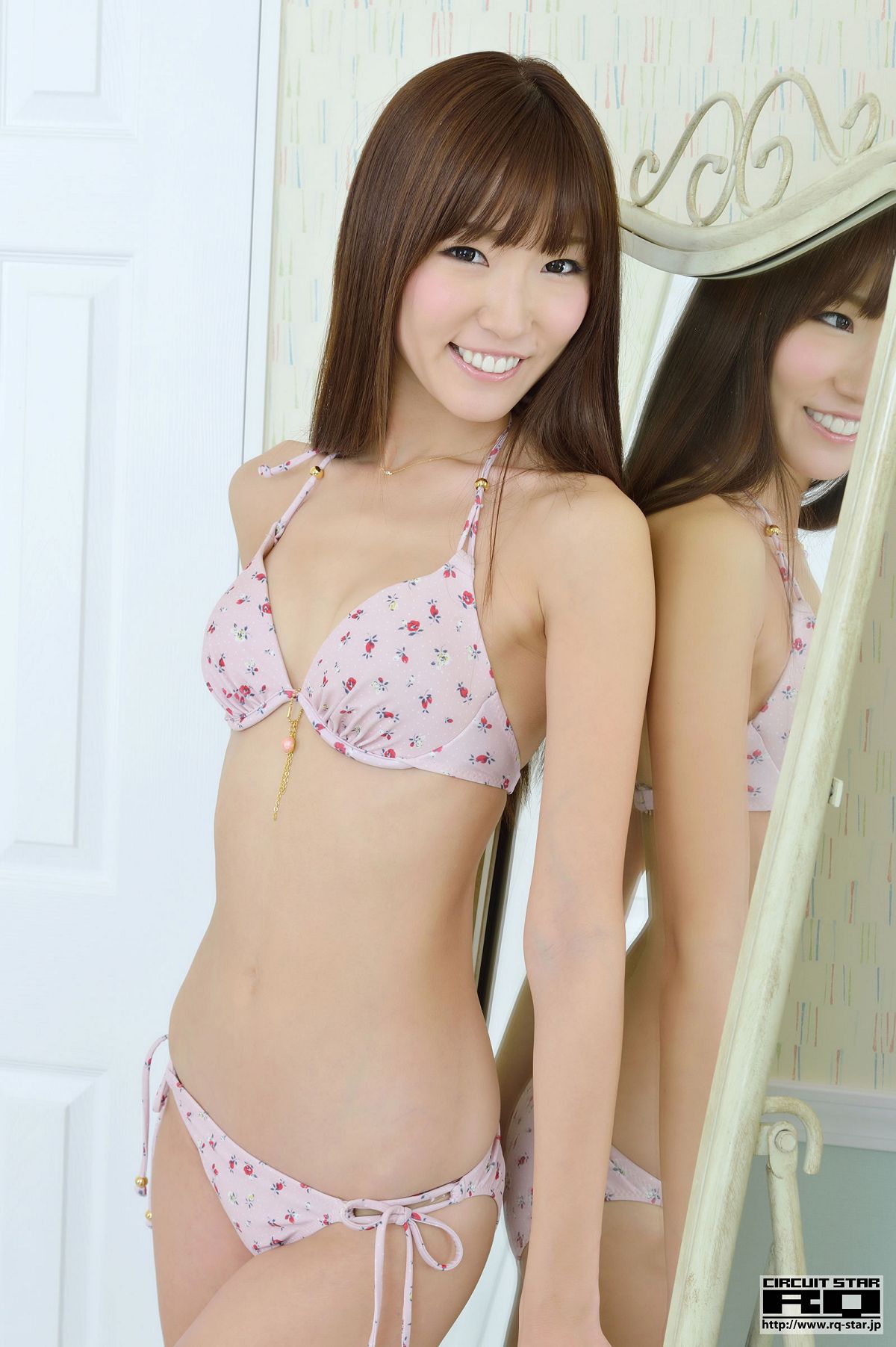 [RQ-STAR] 2013.05.03 NO.00792 Chinatsu Minami 美波千夏 Swim Suits [90P]