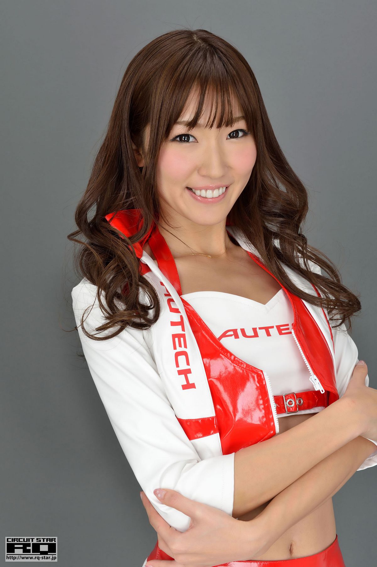 [RQ-STAR] 2013.05.08 NO.00794 Chinatsu Minami 美波千夏 Race Queen [70P]