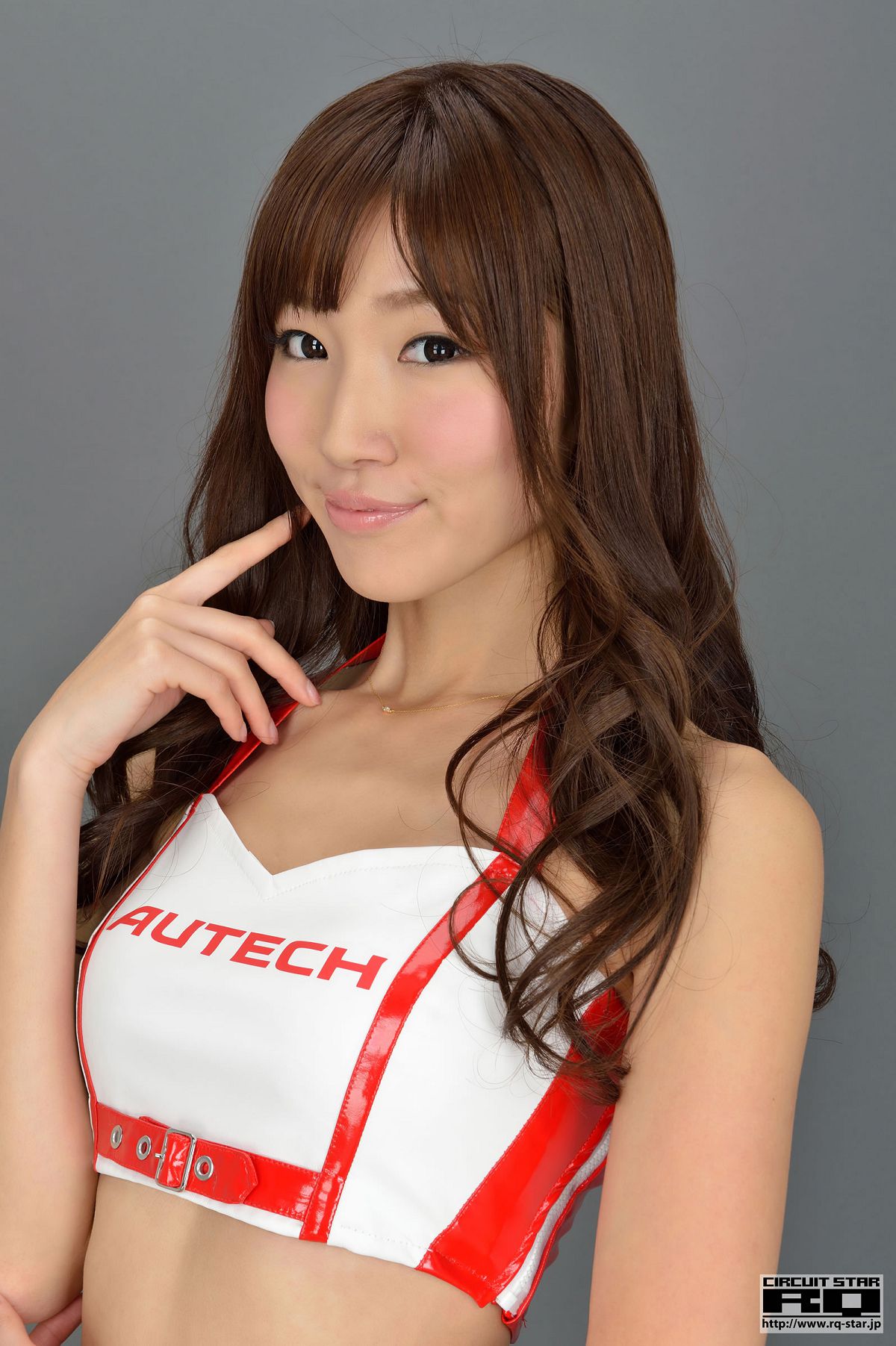[RQ-STAR] 2013.05.08 NO.00794 Chinatsu Minami 美波千夏 Race Queen [70P]