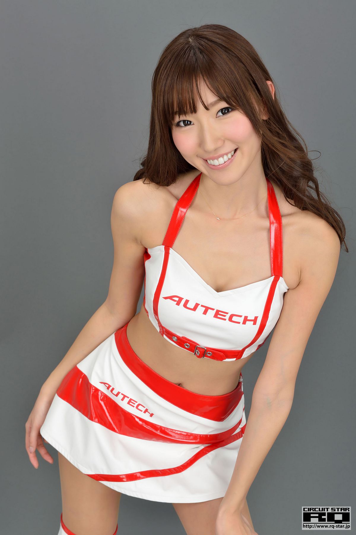 [RQ-STAR] 2013.05.08 NO.00794 Chinatsu Minami 美波千夏 Race Queen [70P]