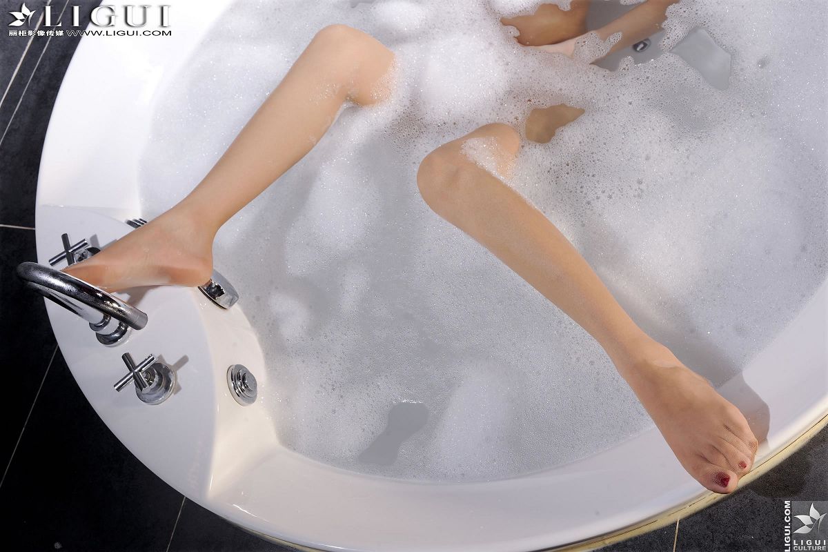 [Ligui] 丽柜 2013.03.15 Model 文欣 [51P]