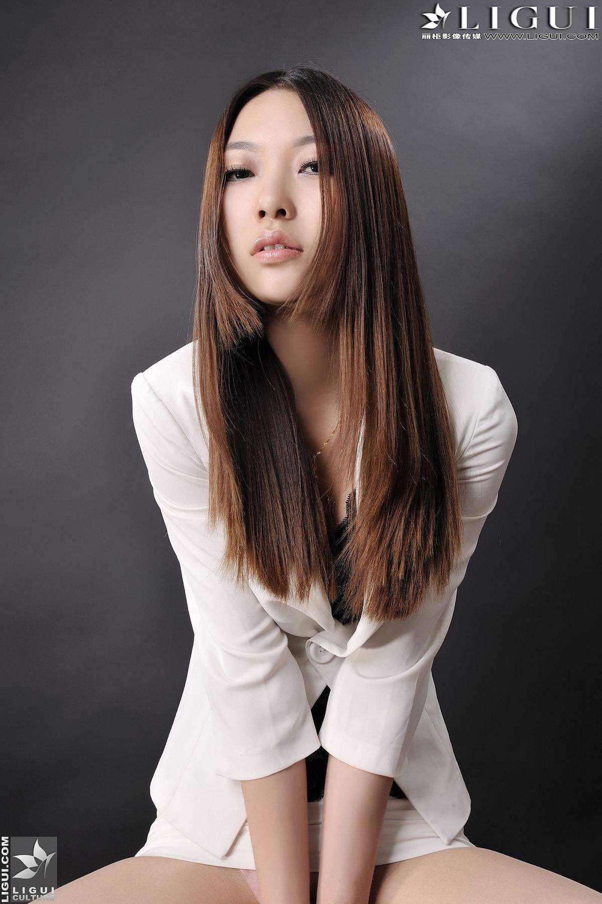 [Ligui] 丽柜 2013.04.03 Model 文欣 [28P]