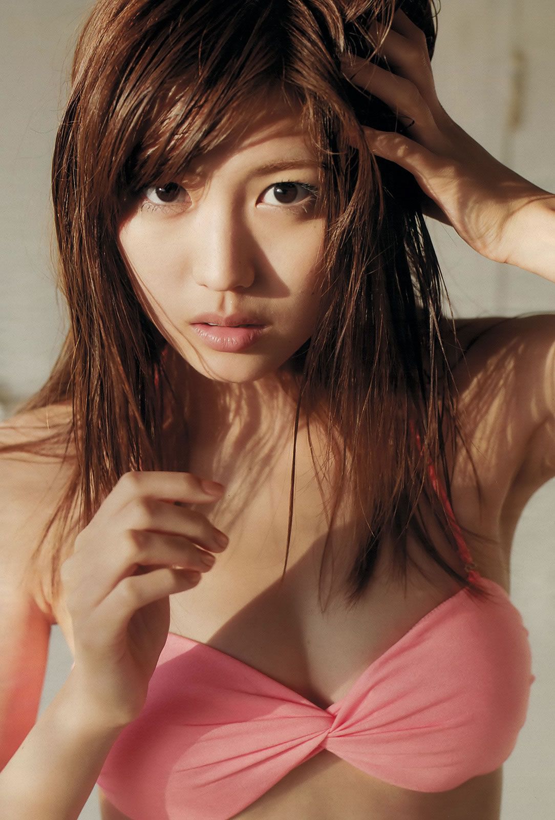 [Weekly Playboy] 2012 No.51 島崎遙香 横山由依 仁藤萌乃 水崎綾女 岩﨑名美 [37P]