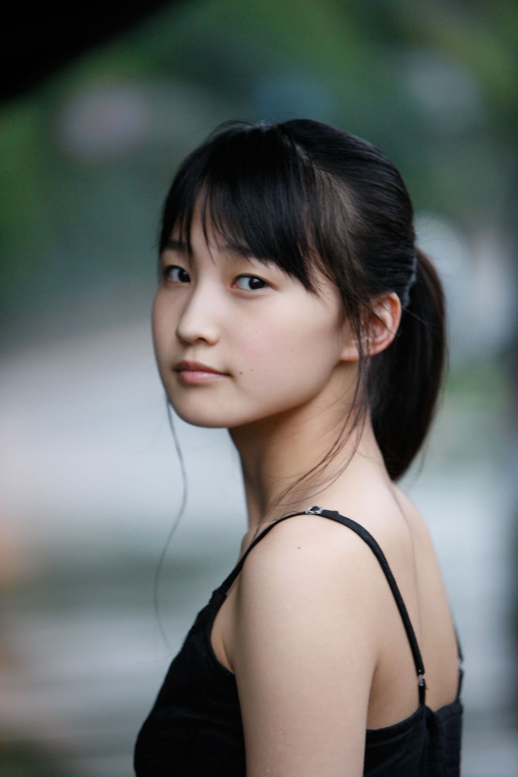 [Hello! Project digital books] 2013.04.24 No.105 Riho Sayashi 鞘師里保 [110P]