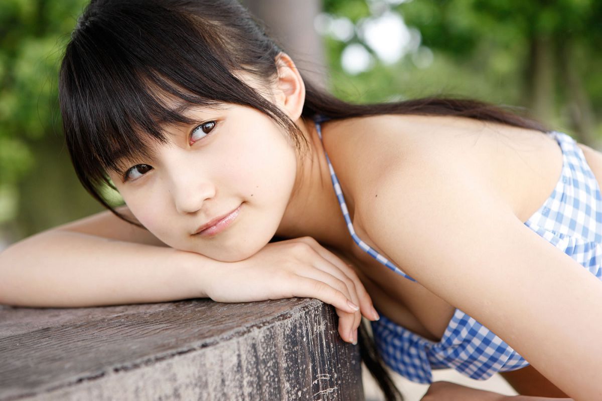 [Hello! Project digital books] 2013.04.24 No.105 Riho Sayashi 鞘師里保 [110P]