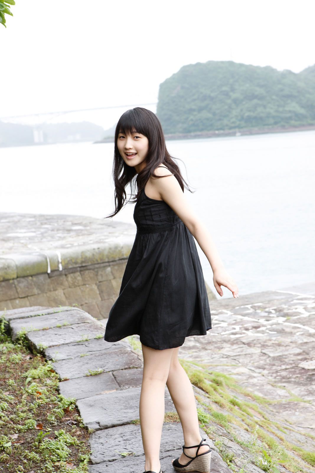 [Hello! Project digital books] 2013.04.24 No.105 Riho Sayashi 鞘師里保 [110P]