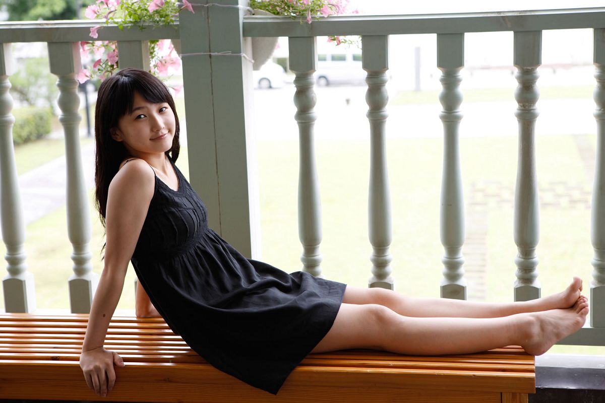 [Hello! Project digital books] 2013.04.24 No.105 Riho Sayashi 鞘師里保 [110P]