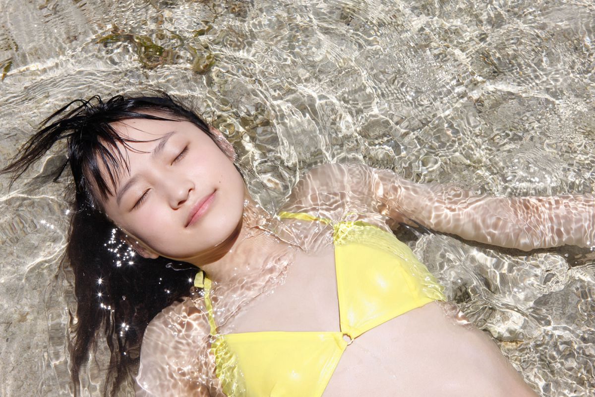 [Hello! Project digital books] 2013.04.24 No.105 Riho Sayashi 鞘師里保 [110P]
