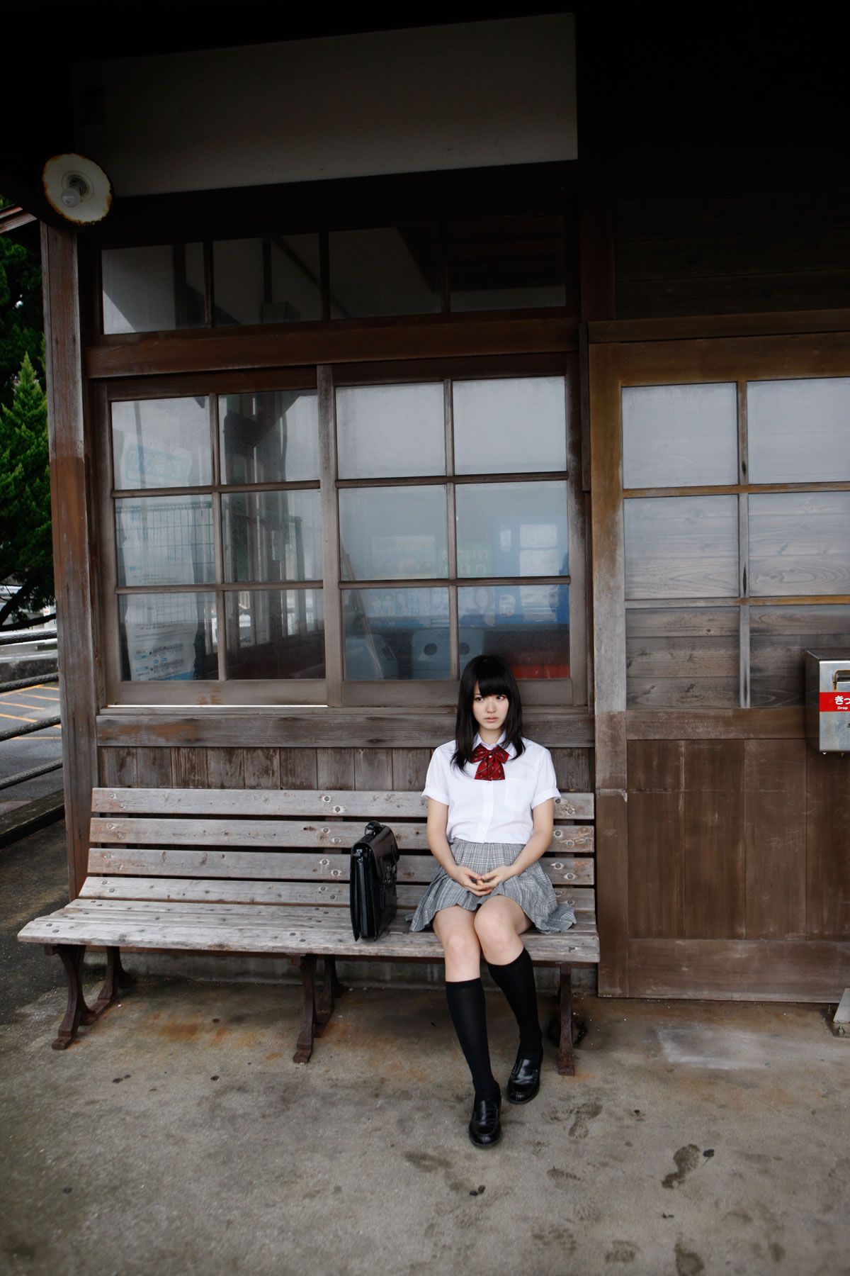 [Hello! Project digital books] 2013.05.23 No.105 Airi Suzuki 鈴木愛理 [106P]