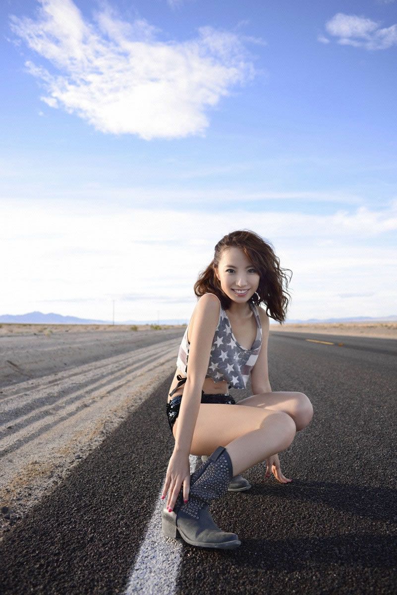 [Wanibooks WBGC] 2013.04.26 No.106 山本梓 [56P]