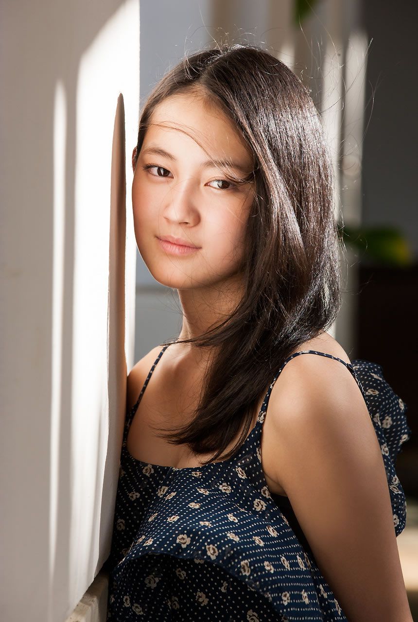 [image.tv] 2013.04 Miyu Yoshimoto 吉本実憂 - [SUNSHINE] [32P]