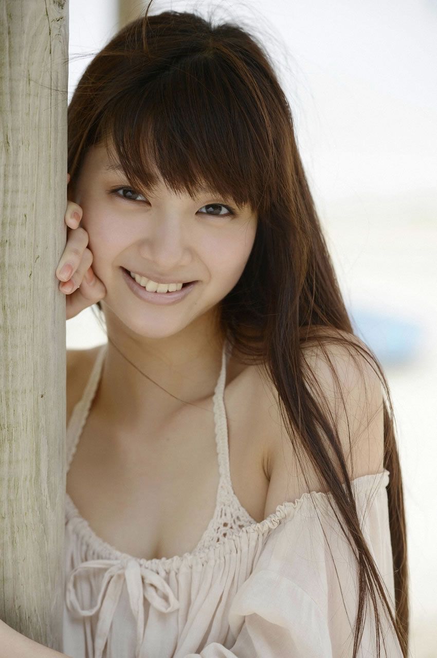 [WPB-net] 2013.05.25 No.157 新川優愛 スペシャル写真集 - 「美しすぎる彼女に一目惚れ [142P]