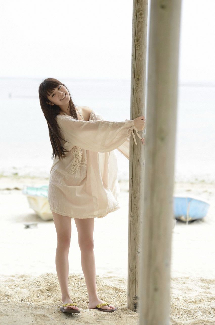 [WPB-net] 2013.05.25 No.157 新川優愛 スペシャル写真集 - 「美しすぎる彼女に一目惚れ [142P]