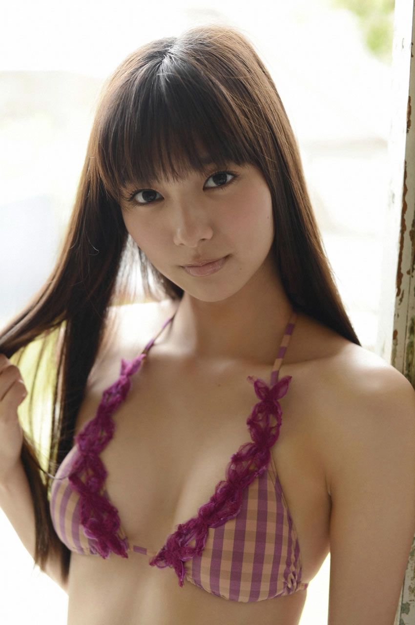 [WPB-net] 2013.05.25 No.157 新川優愛 スペシャル写真集 - 「美しすぎる彼女に一目惚れ [142P]