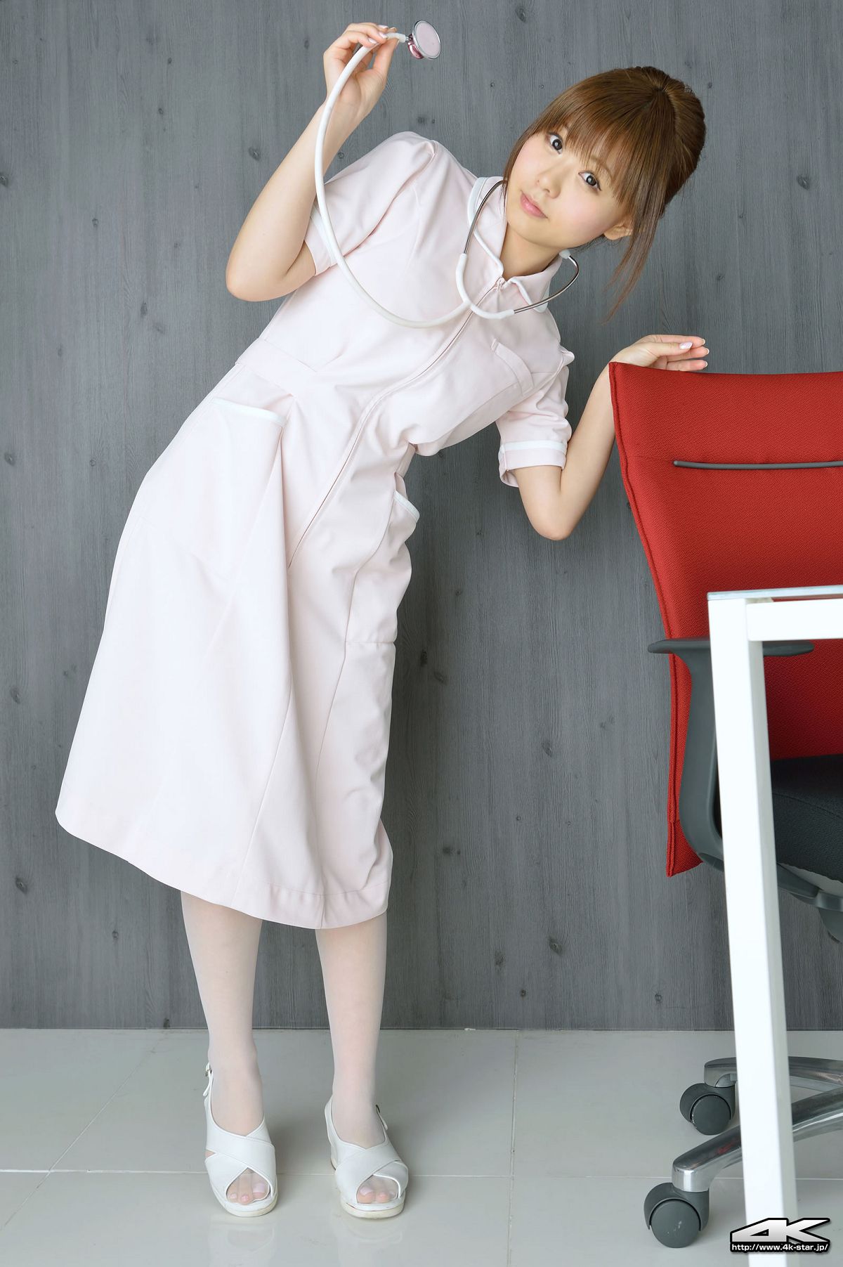 [4K-STAR] 2013.06.15 NO.00181 Hideyo Kamibayashi 上林英代 - ナース [71P]