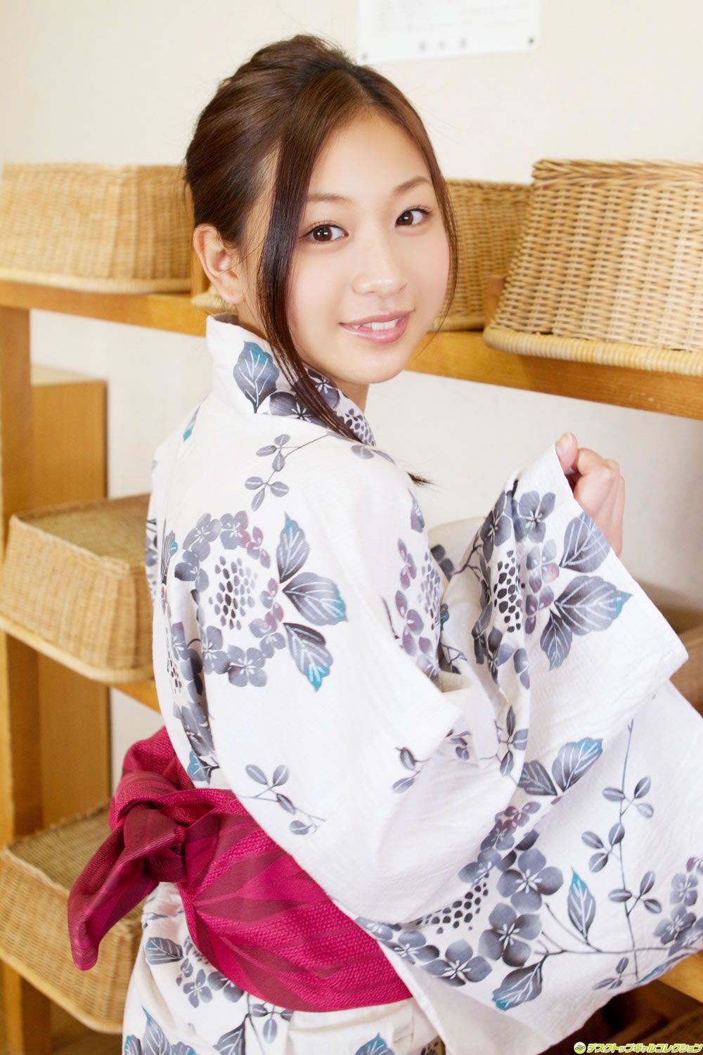 [DGC] 2013.05 No.1089 Ayaka Sayama 佐山彩香 100％美少女！無敵の弾ける限界ボディ [101P]