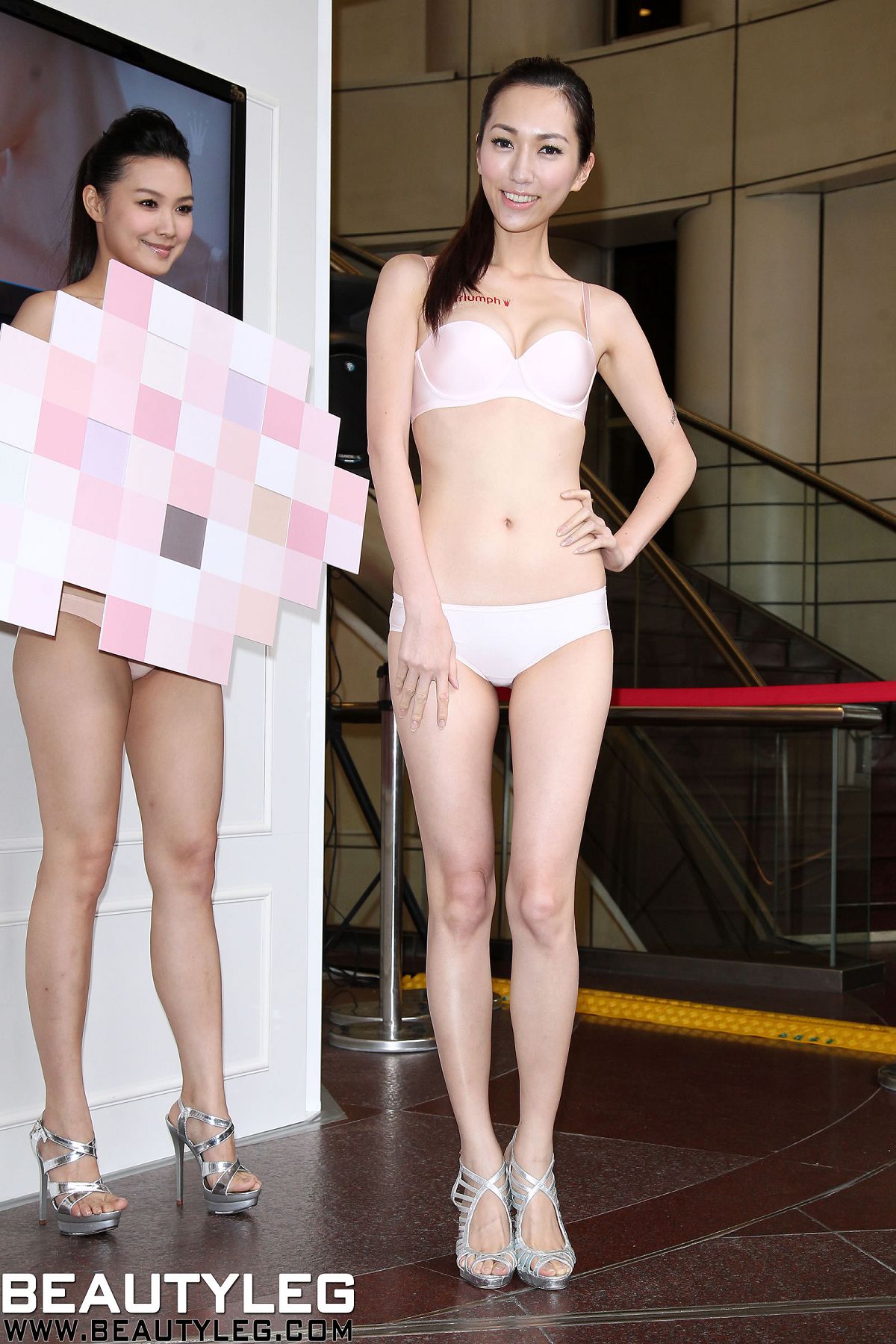 [Beautyleg] 名模美腿 2013.07.10 VOGUE PHOTO [66P]