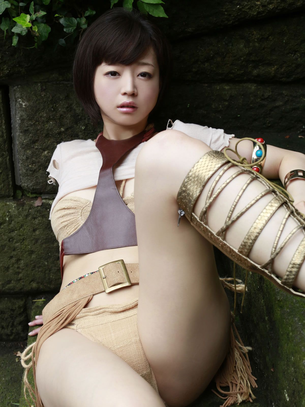 [Sabra] 2013.07.25 OVER GIRＬ喜屋武ちあき [100P]