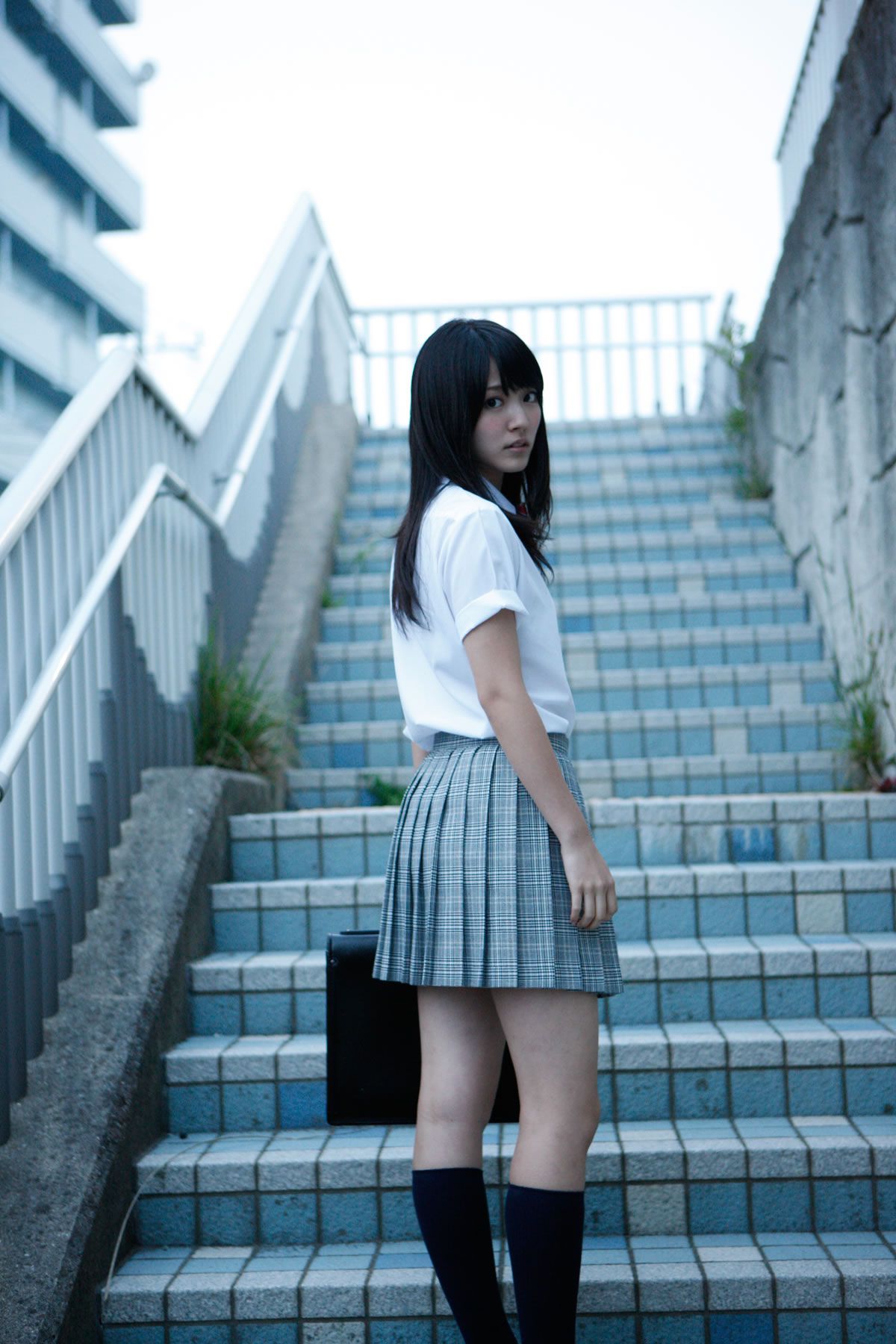[Hello! Project digital books] 2013.07.14 No.107 Airi Suzuki 鈴木愛理 [105P]