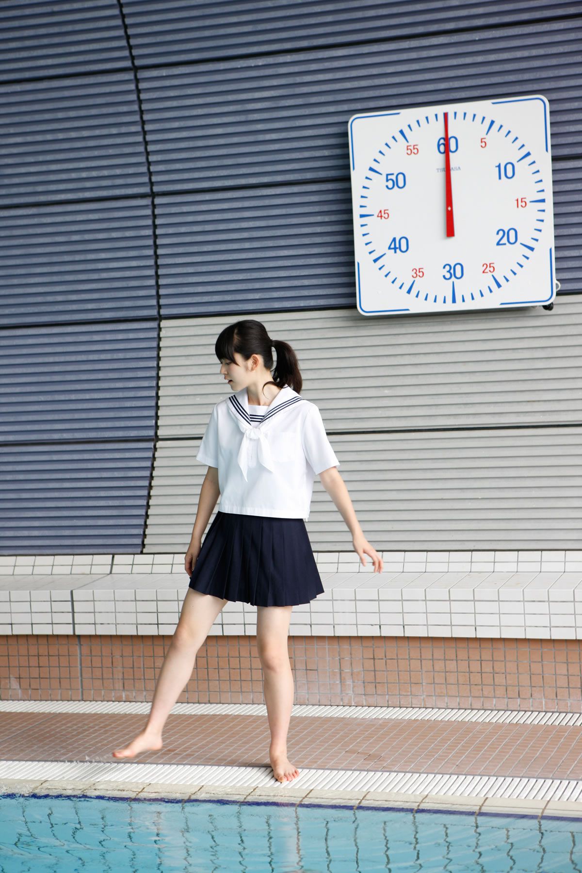 [Hello! Project digital books] 2013.07.14 No.107 Airi Suzuki 鈴木愛理 [105P]
