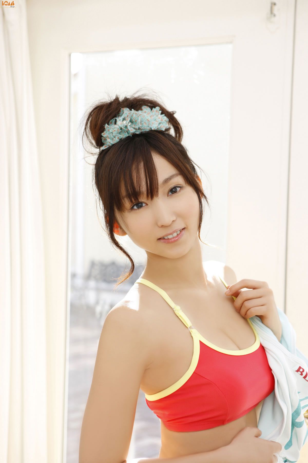 [BOMB.tv] 2011.03 Risa Yoshiki 吉木りさ [51P]