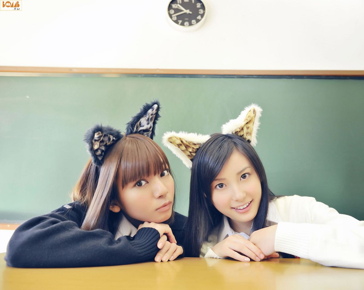 [BOMB.tv] 2011.03 Mimi Girls みみガールズ [40P]