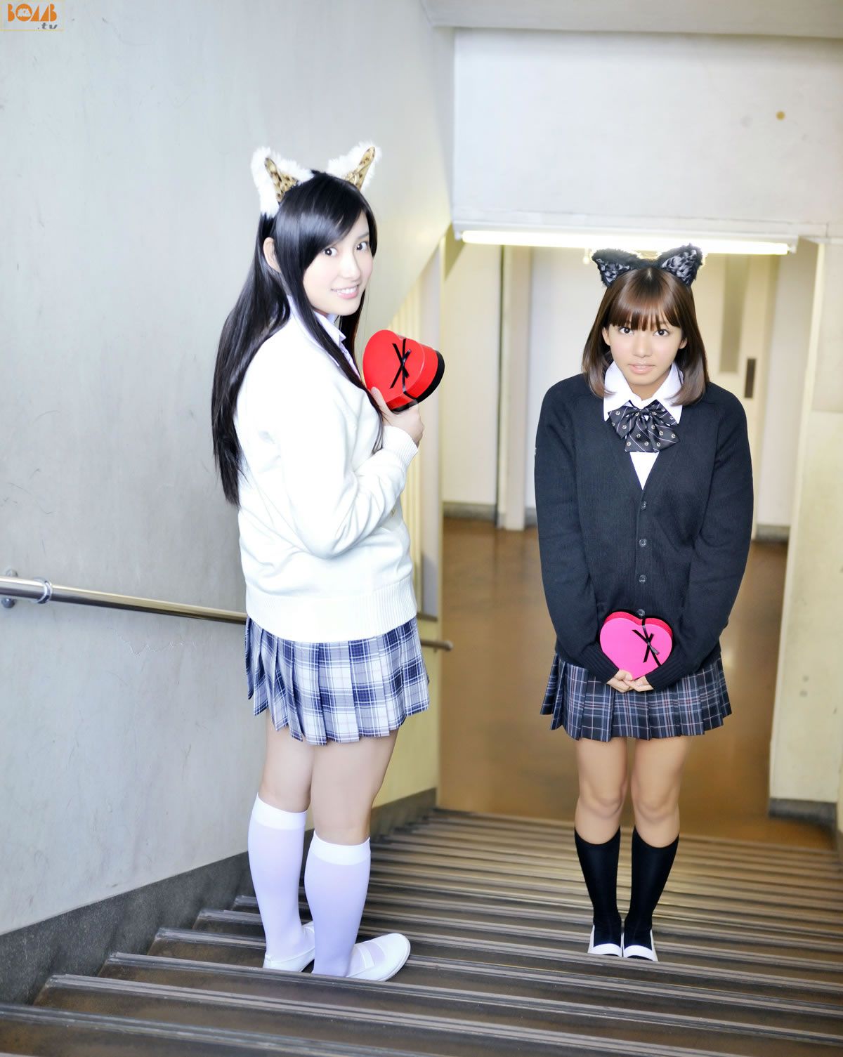 [BOMB.tv] 2011.03 Mimi Girls みみガールズ [40P]