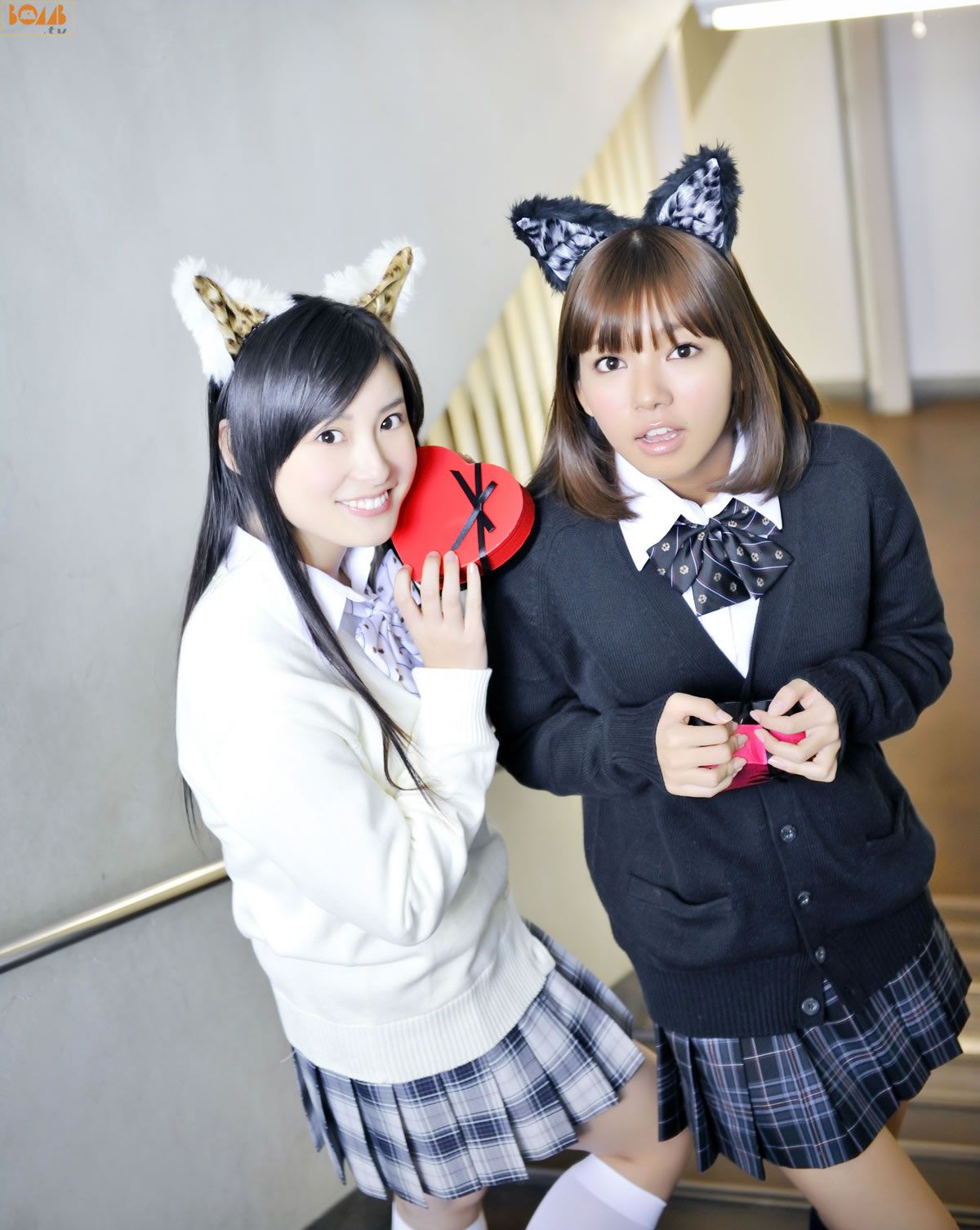 [BOMB.tv] 2011.03 Mimi Girls みみガールズ [40P]