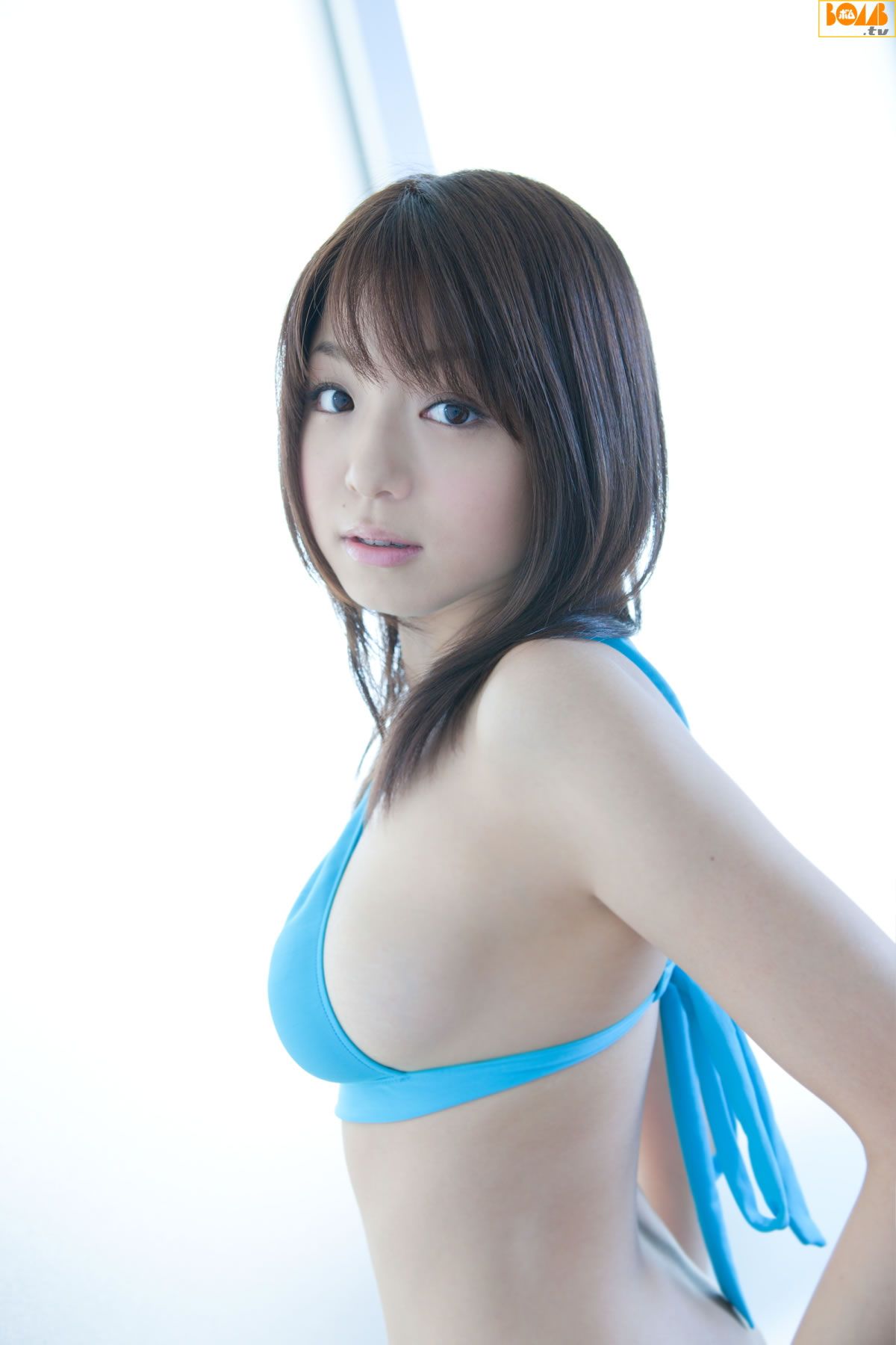 [BOMB.tv] 2011.03 Shizuka Nakamura 中村静香 [51P]
