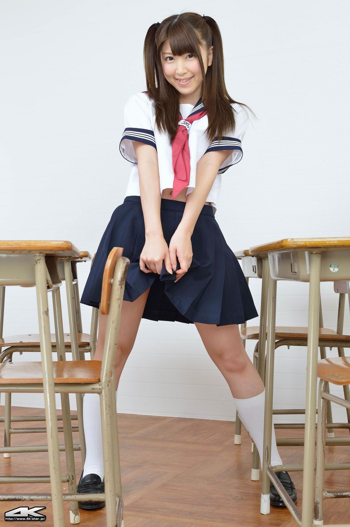 [4K-Star] 2013.07.24 NO.00204 誉田みに セーラー服 [81P]