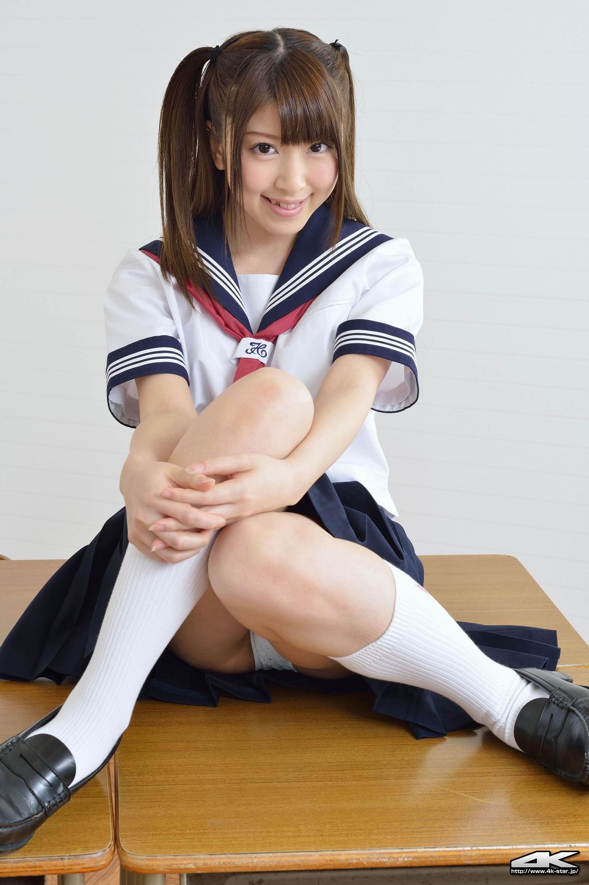 [4K-Star] 2013.07.24 NO.00204 誉田みに セーラー服 [81P]