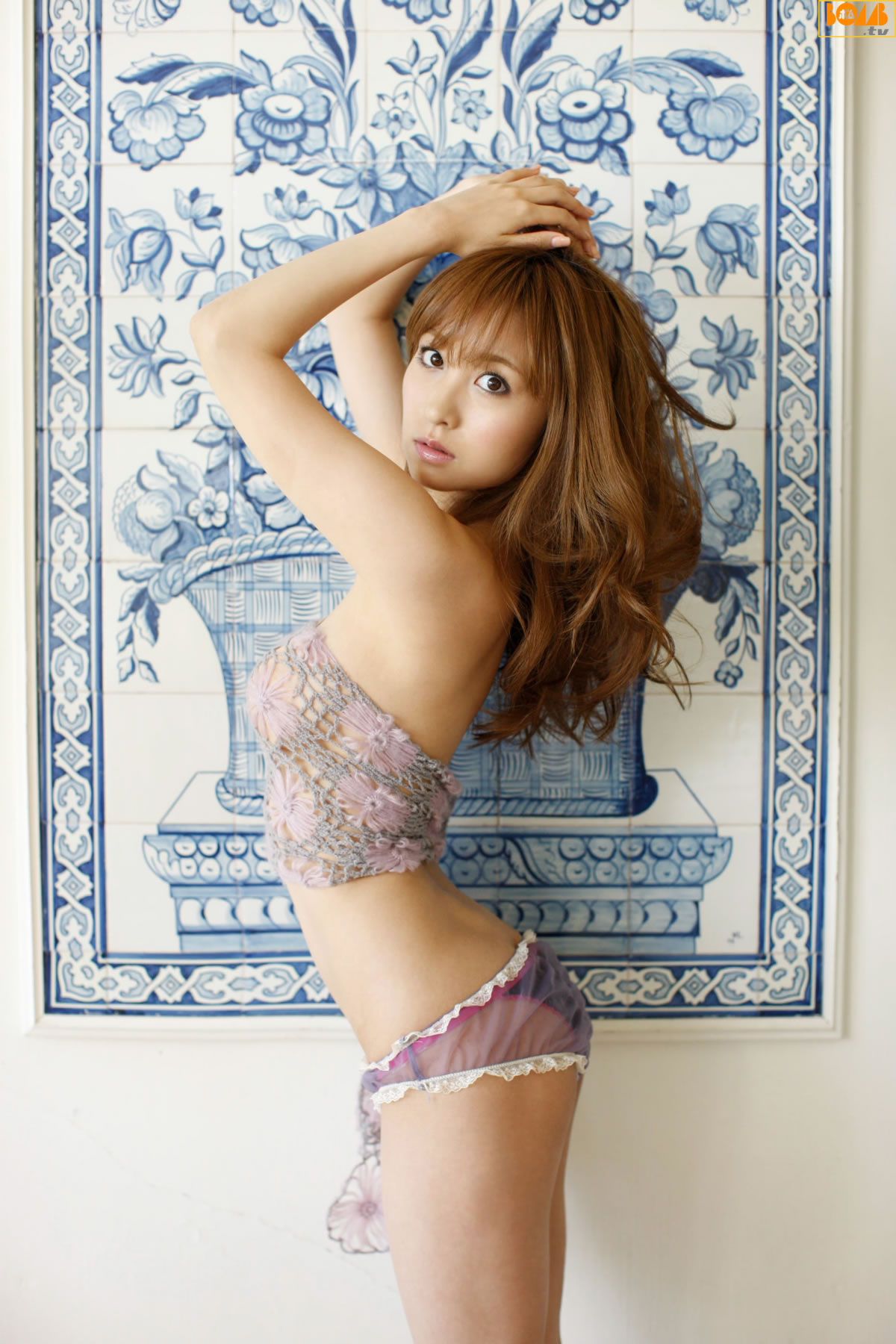 [BOMB.tv] 2011.12 Aya Kiguchi 木口亜矢 [69P]