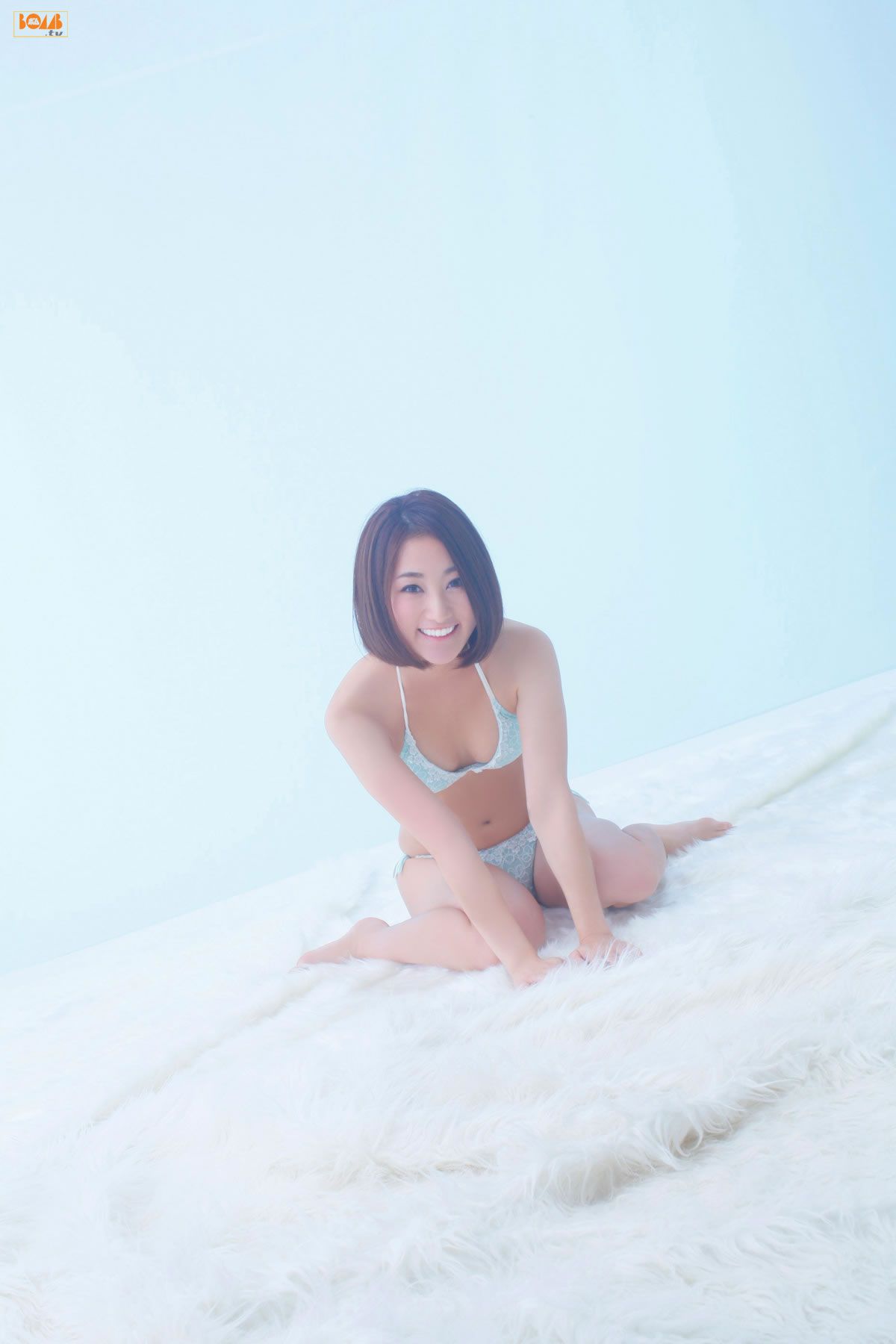 [BOMB.tv] 2012.01 Mika Yoshinaga 吉永実夏 [39P]