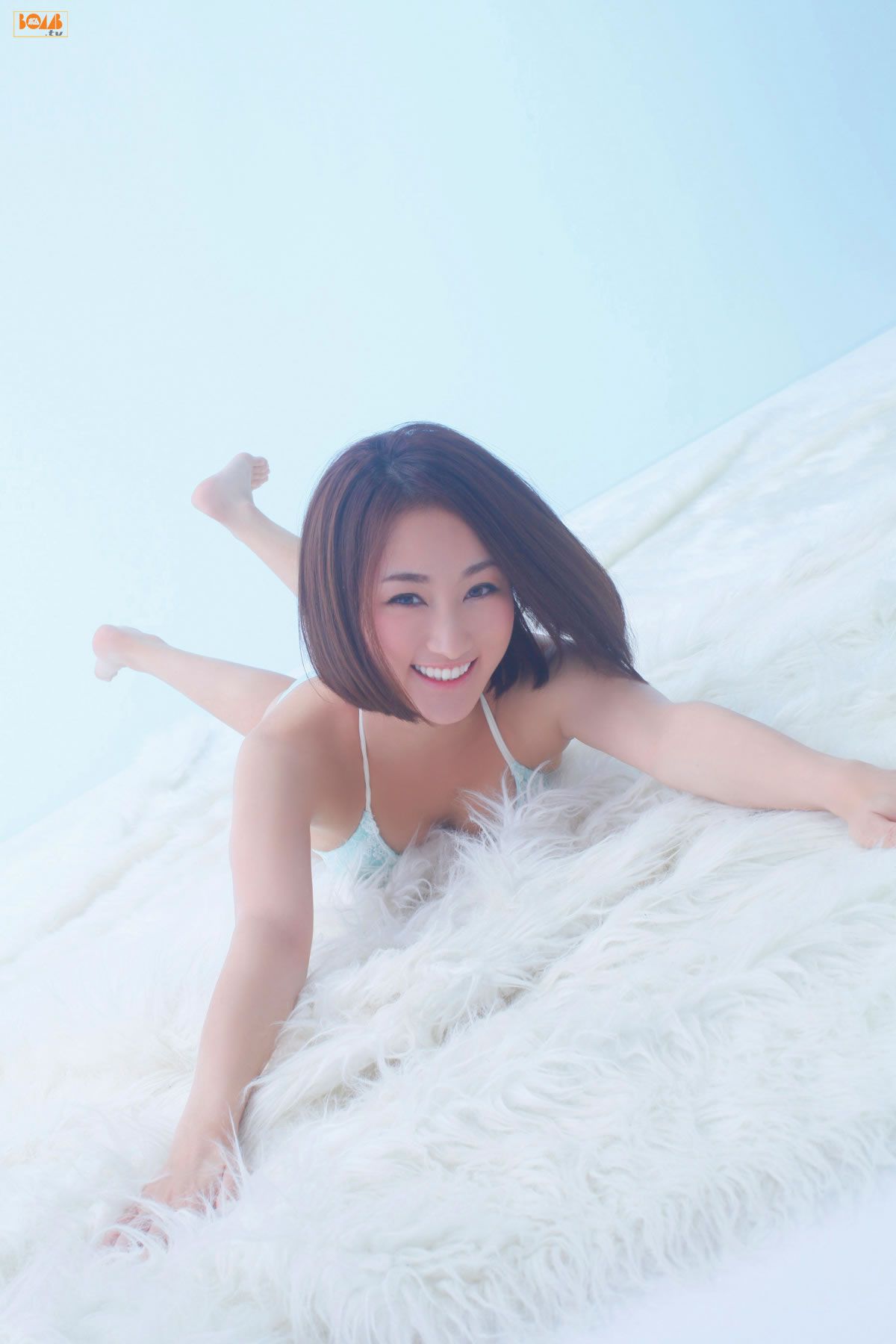 [BOMB.tv] 2012.01 Mika Yoshinaga 吉永実夏 [39P]