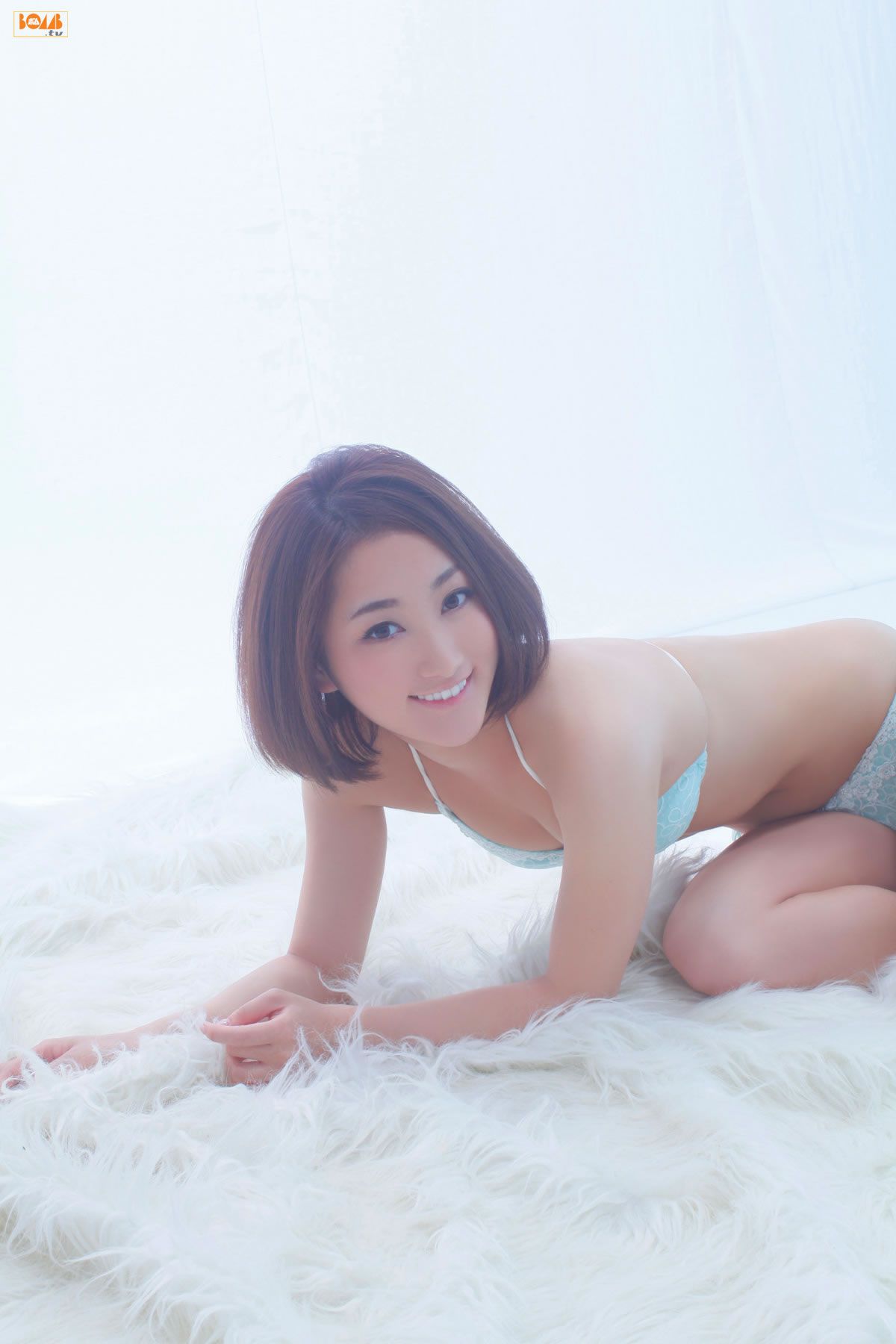 [BOMB.tv] 2012.01 Mika Yoshinaga 吉永実夏 [39P]