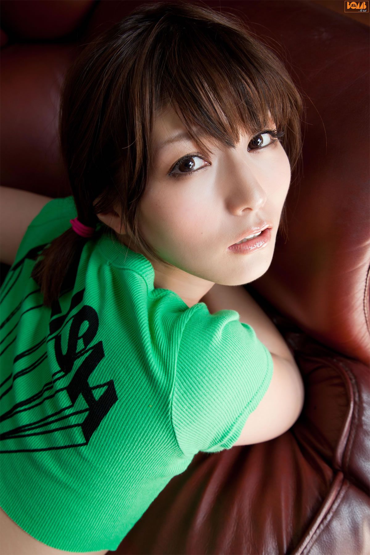 [BOMB.tv] 2012.01 Yuka Kyomoto 京本有加 [49P]