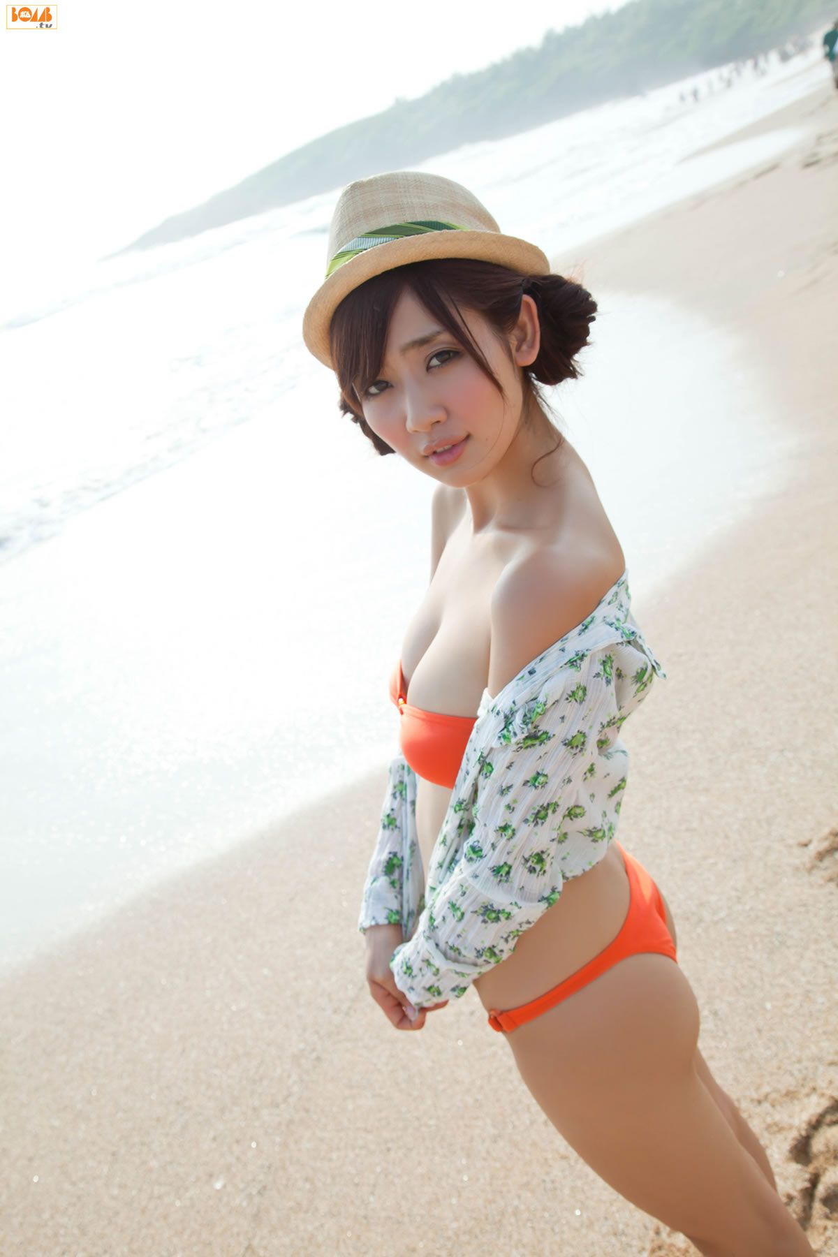 [BOMB.tv] 2012.03 Aya Takigawa 滝川綾 [48P]
