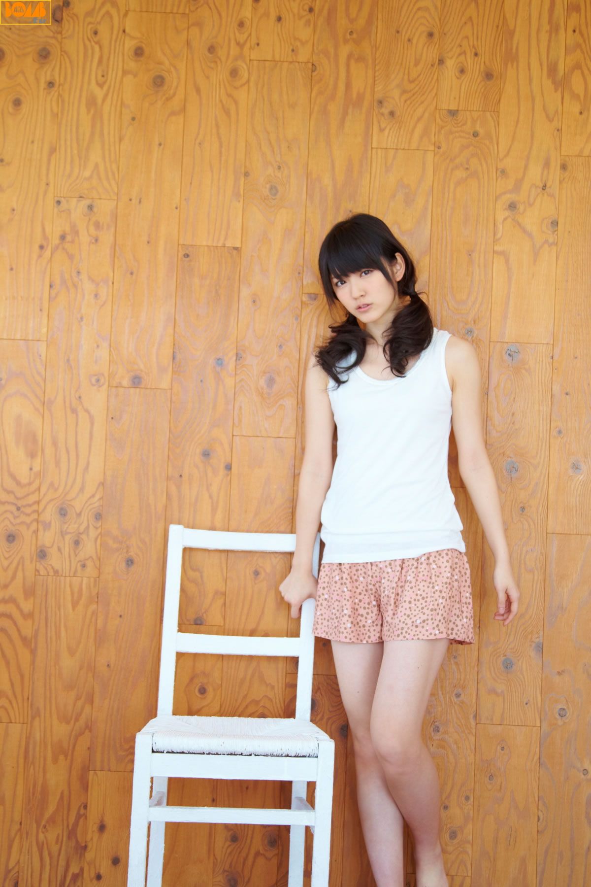 [BOMB.tv] 2012.05 Maimi Yajima 矢島舞美 × Airi Suzuki 鈴木愛理 (℃-ute) [38P]
