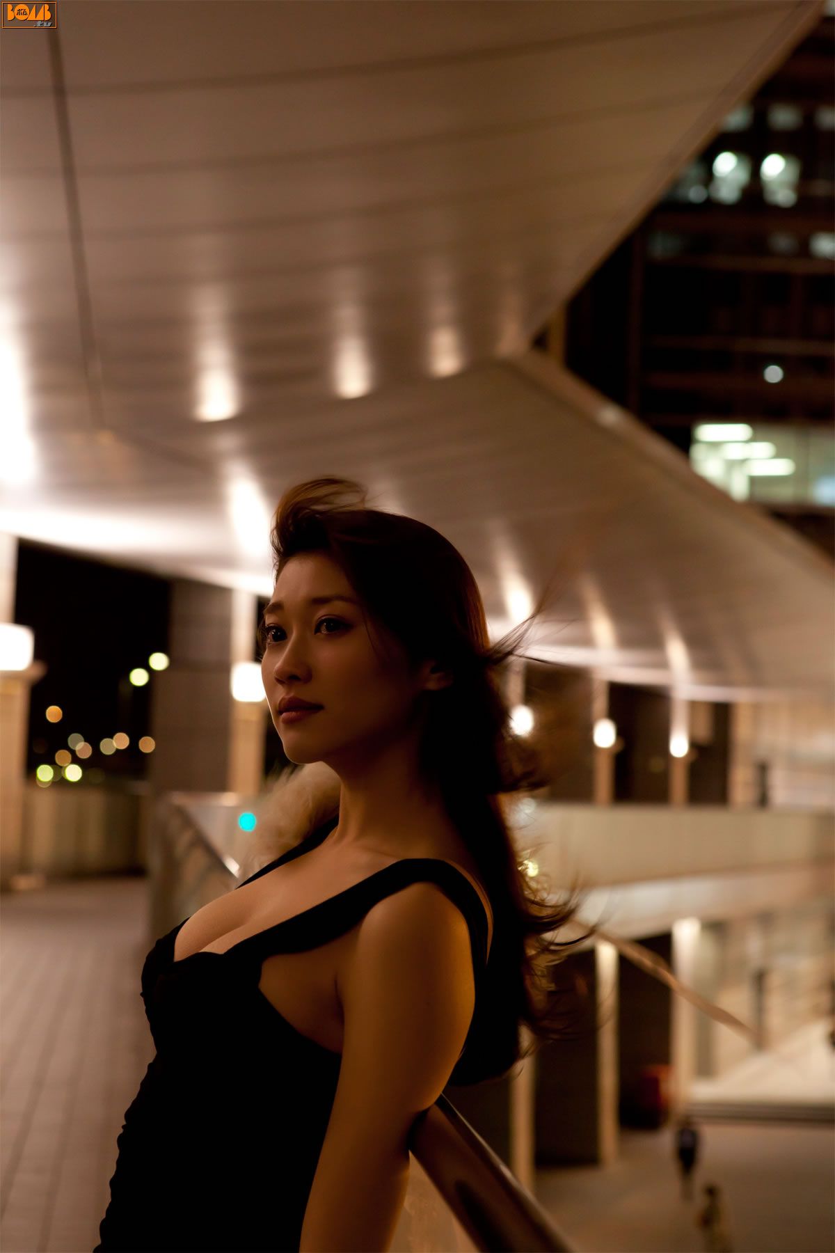 [BOMB.tv] 2012.06 Mikie Hara 原幹恵 [55P]