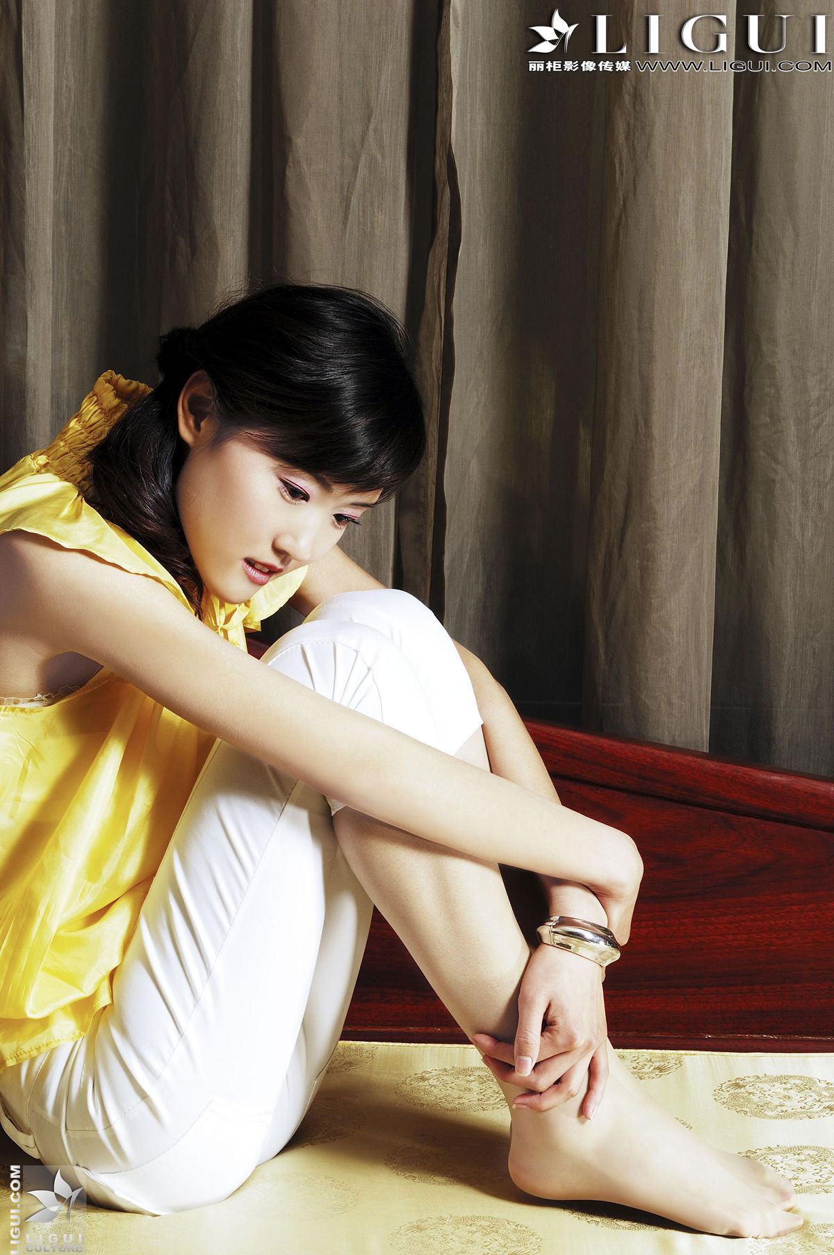[Ligui] 丽柜 2013.08.22 Model 婷婷 [48P]
