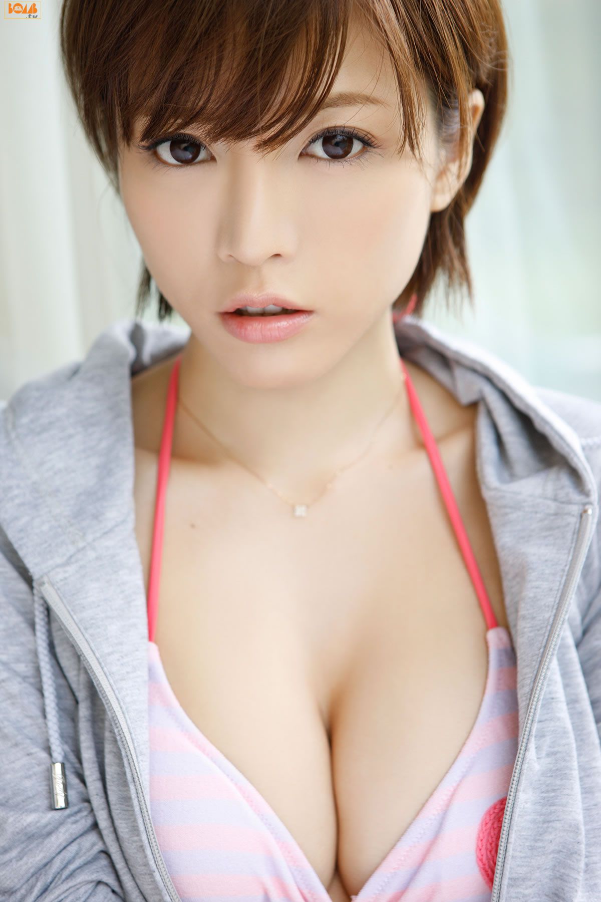 [BOMB.tv] 2012.10 Shaku Yumiko 釈由美子 [51P]