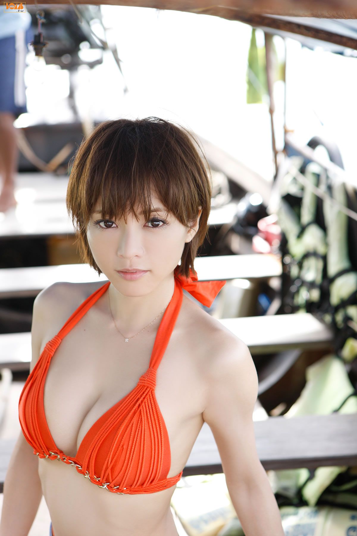 [BOMB.tv] 2012.10 Shaku Yumiko 釈由美子 [51P]