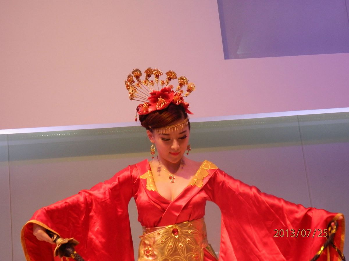 2013 ChinaJoy ShowGirl剪影 Part2 [98P]