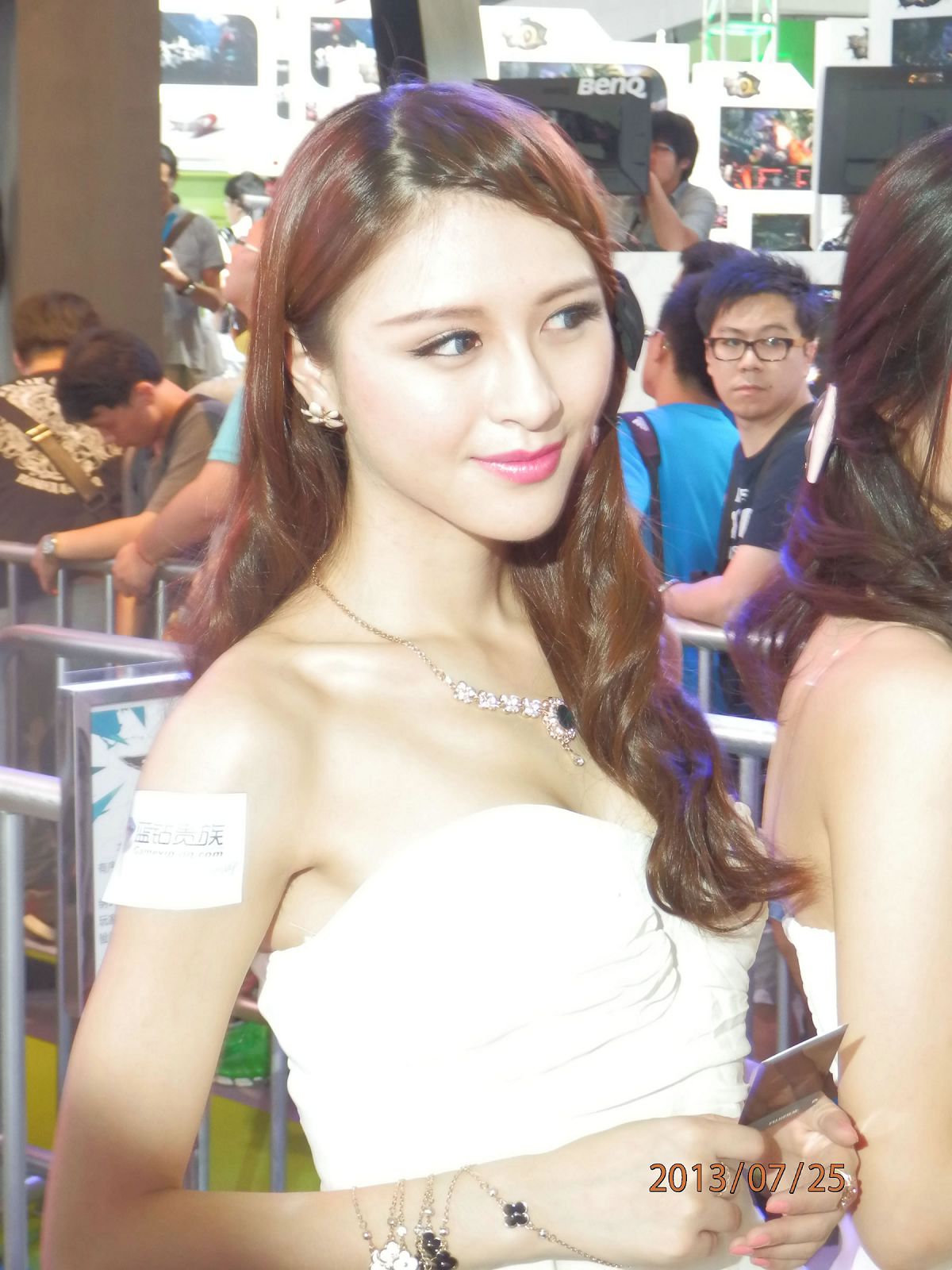 2013 ChinaJoy ShowGirl剪影 Part2 [98P]
