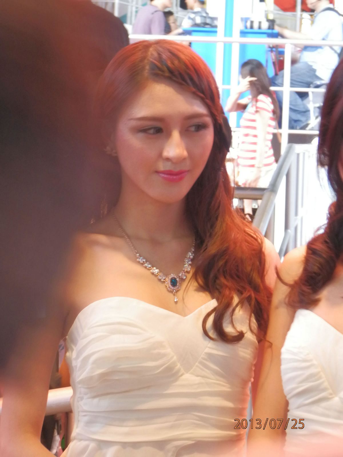 2013 ChinaJoy ShowGirl剪影 Part2 [98P]