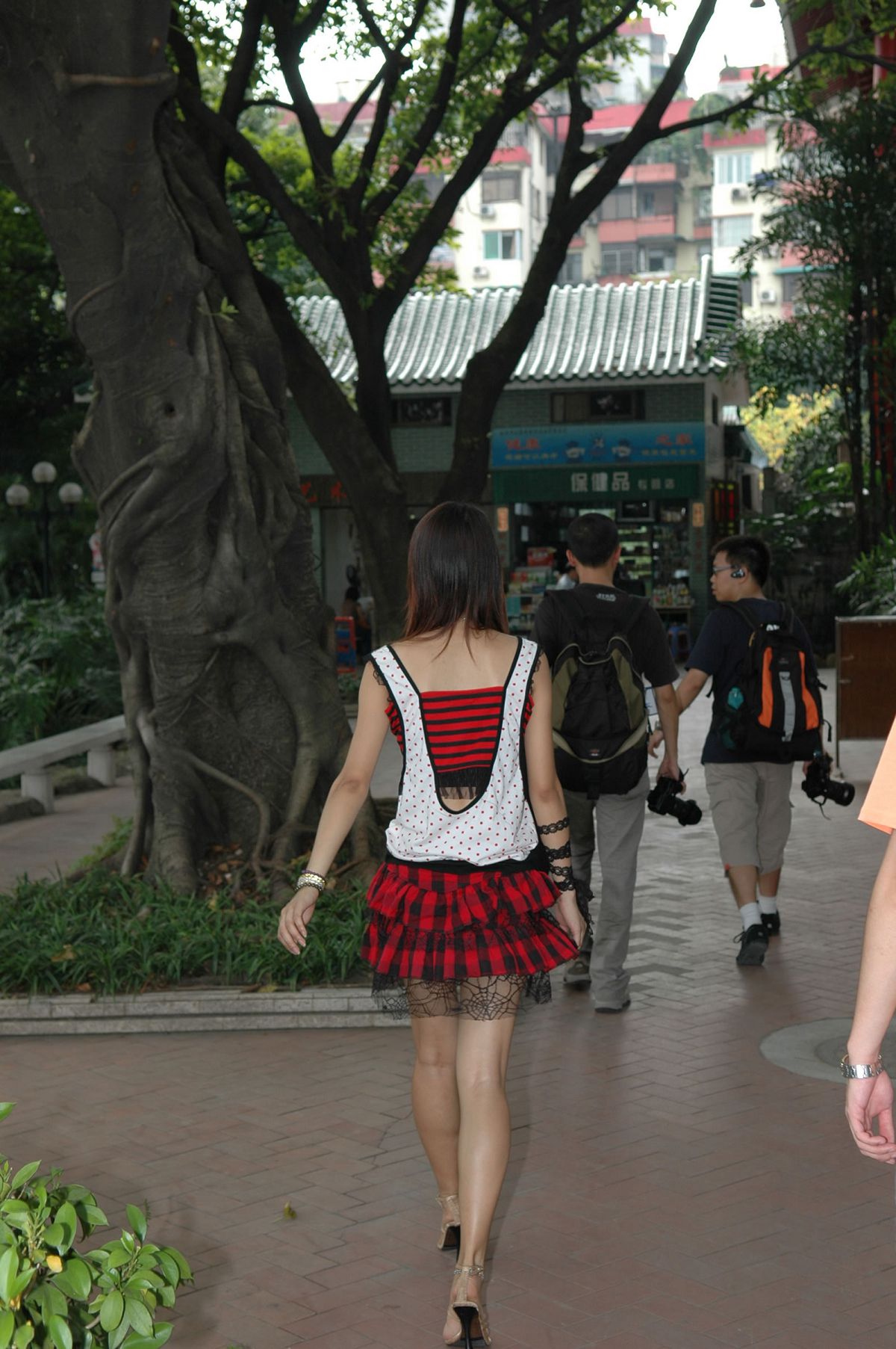网络红人zhiyun高清套图无水印 [95P]