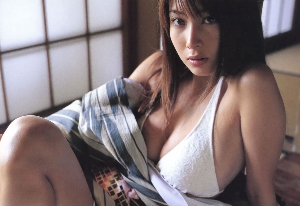 [唯美写真] 2013.08.19 小林恵美 Emi Kobayashi《Happening》 [115P]