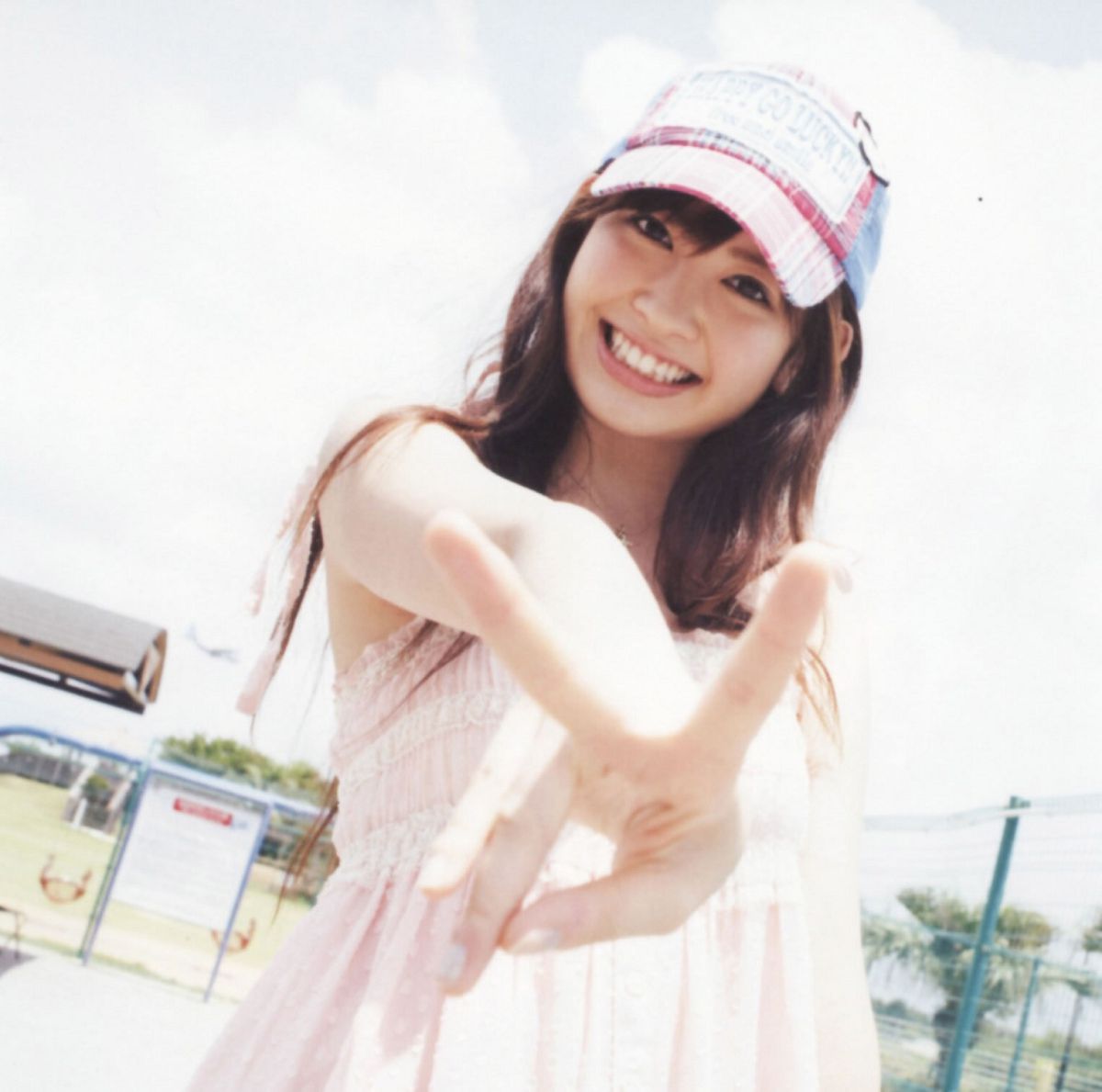 [唯美写真] 2013.08.18 小嶋阳菜 Haruna Kojima《First Photobook》 [95P]