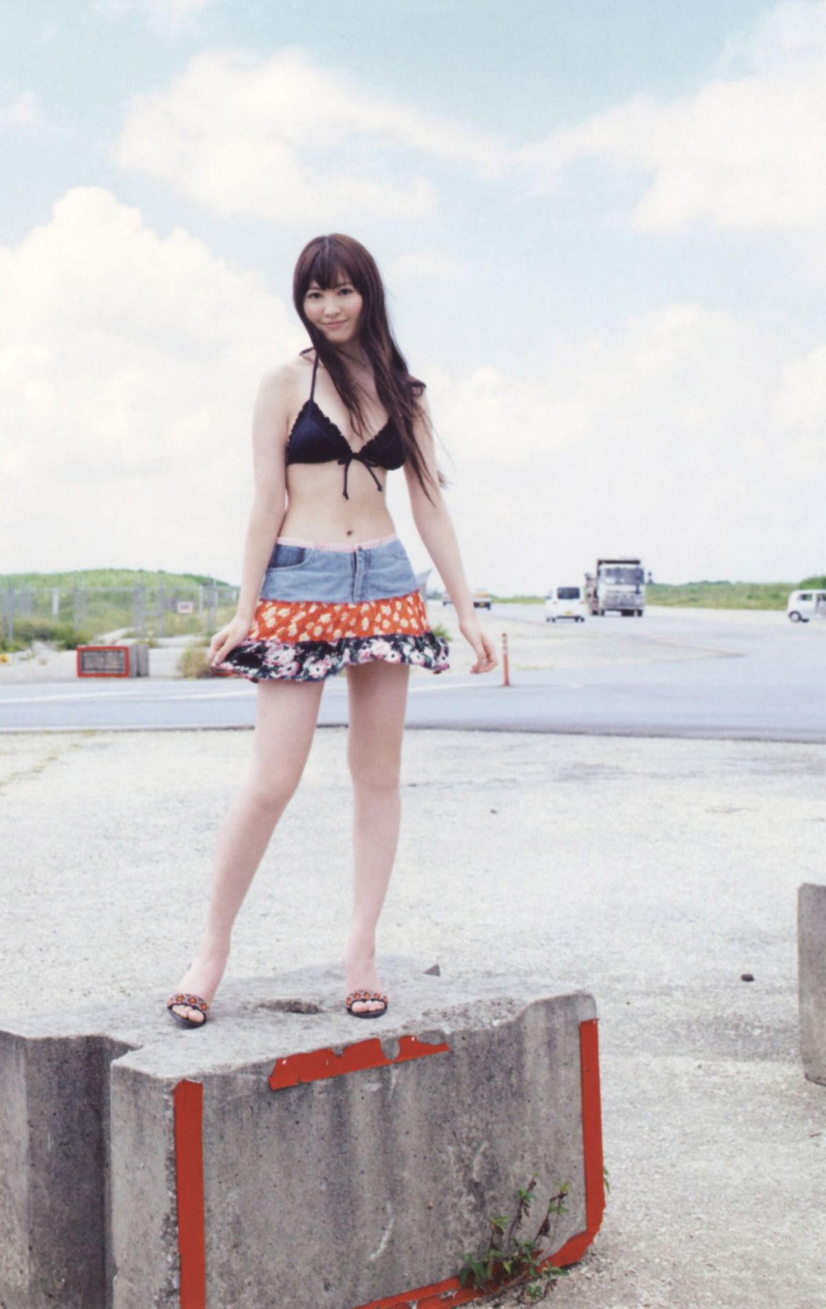 [唯美写真] 2013.08.18 小嶋阳菜 Haruna Kojima《First Photobook》 [95P]